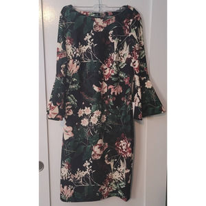 Calvin Klein NWT Floral Bell Sleeve Green Sheath Dress -Size:	6